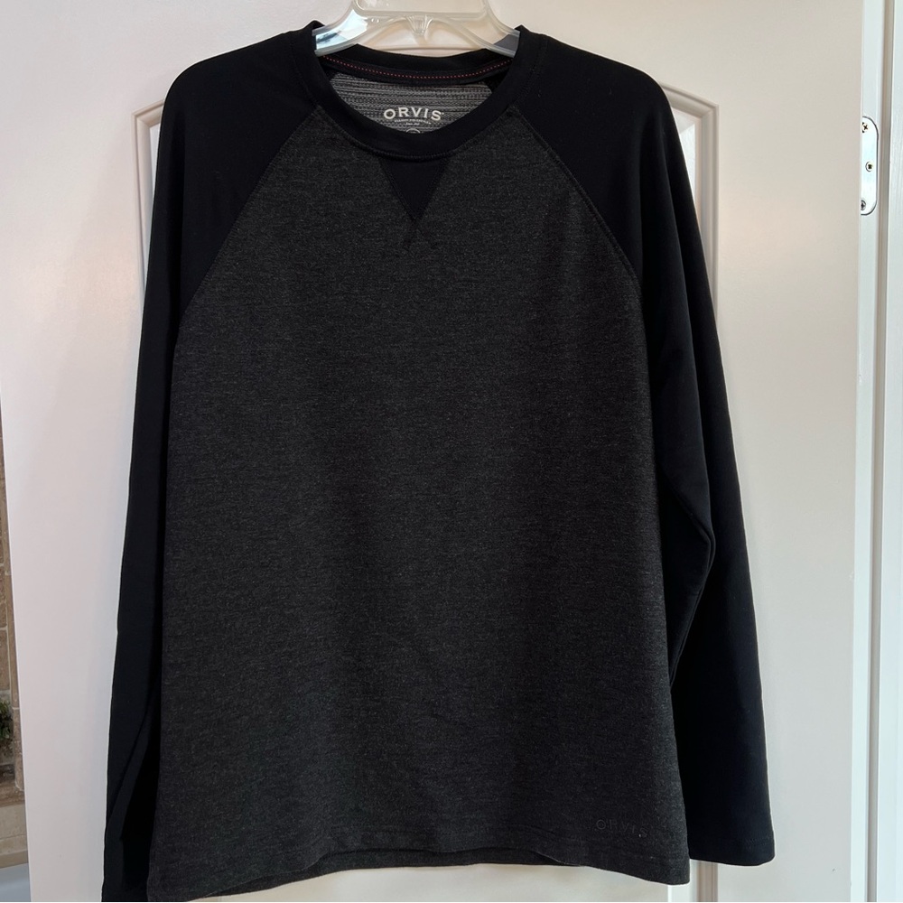 Orvis long sleeve base layer shirt. Men’s M